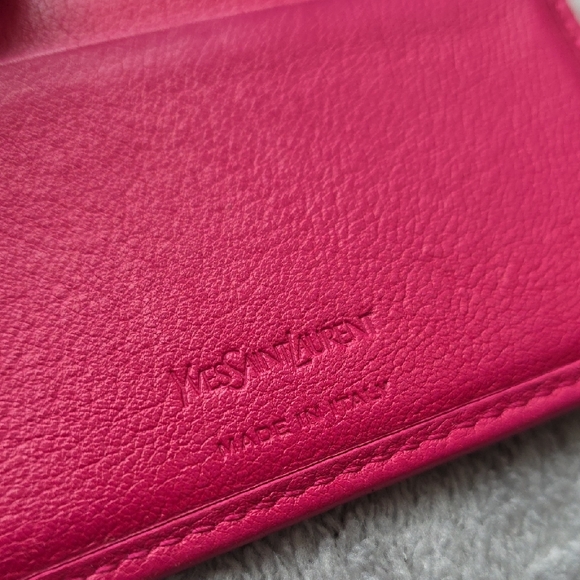 Yves Saint Laurent Fuchsia Soft Leather Wallet - Picture 11 of 11